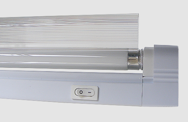 Langfeldleuchten LED T5 Linear Fixtures LED T5 Langfeldleuchten LED T5 Linear Fixtures LED T5