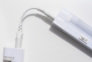 Verlängerungsleityung Extension lead 210 mm Verlängerungsleityung Extension lead 210 mm